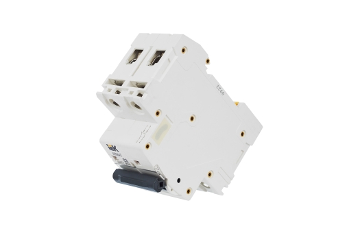 ARMAT Автоматический выключатель M06N 2P C 3А IEK