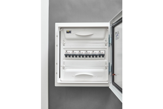 ARMAT Автоматический выключатель M10N 2P C 10А IEK