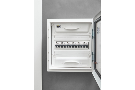 ARMAT Автоматический выключатель M10N 2P C 16А IEK