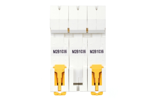 ARMAT Автоматический выключатель M06N 3P B 10А IEK