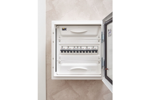 ARMAT Автоматический выключатель M06N 1P C 2А IEK
