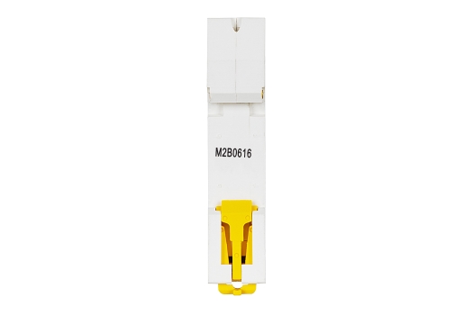 ARMAT Автоматический выключатель M06N 1P B 6А IEK
