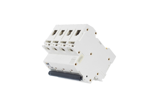 ARMAT Автоматический выключатель M06N 4P C 16А IEK
